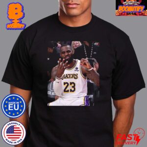 LeBron James 40K Career Points Hand Sign Photo Unisex T-Shirt